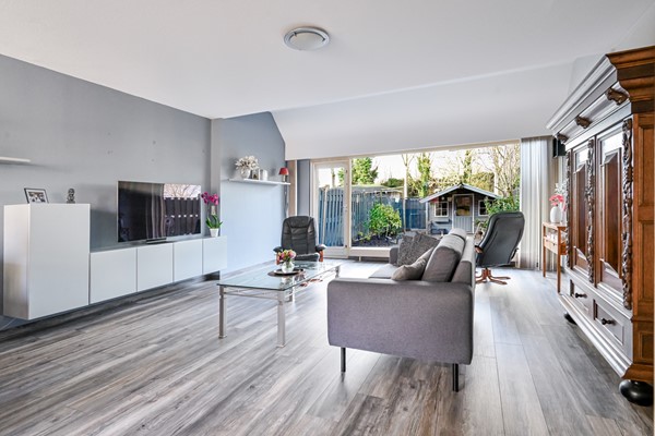 Medium property photo - Spreeuwenhoek 13, 3201 JM Spijkenisse